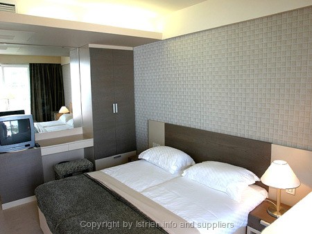 Datei:Hotel Laguna molidrio2.jpg