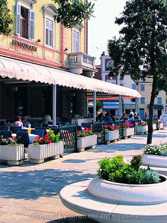 Datei:Adriatic4download.jpg