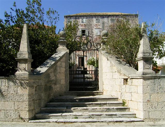 Datei:Villa1.jpg