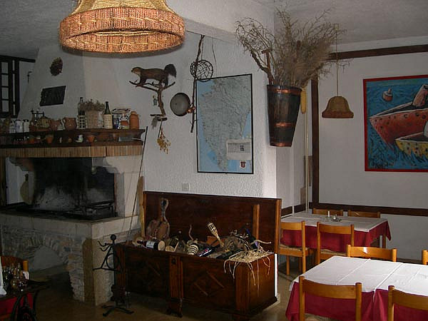 Datei:BUICI Istarska Konoba 04.jpg