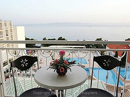 Datei:Hotel Alga4.jpg
