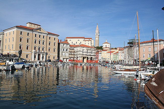 Datei:PIRAN Hafen Mandrac IMG 7519.jpg