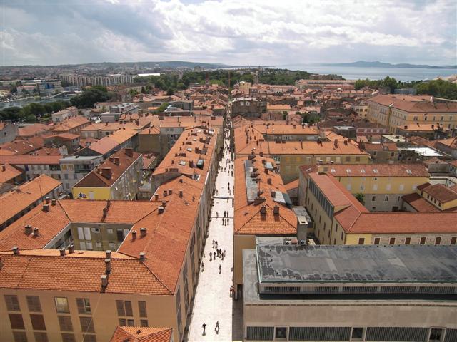Datei:Zadar (2).jpg