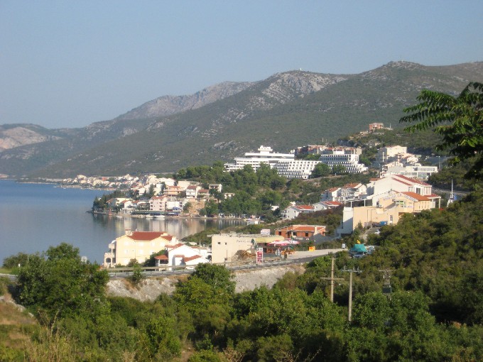 Datei:Neum.jpg