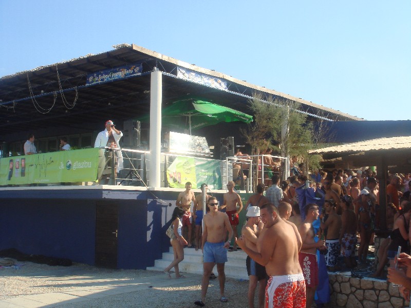 Datei:PartyZrce006.jpg