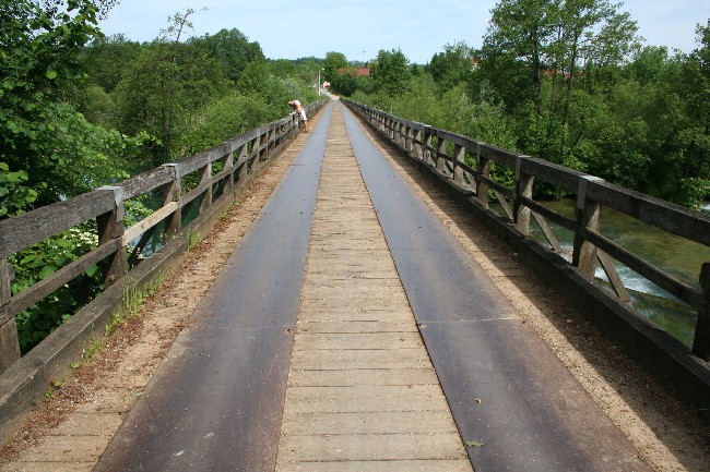 Datei:Alte Holzbrücke.jpg