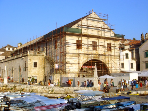 Datei:Hvar019.jpg