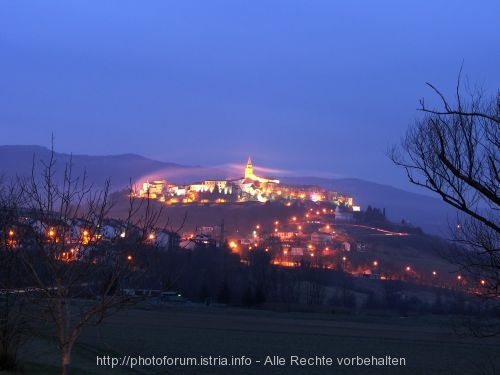 Datei:Buzet4.jpg