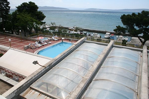Datei:Kastela-hotel-palace-meerblick-IMG 4387.jpg