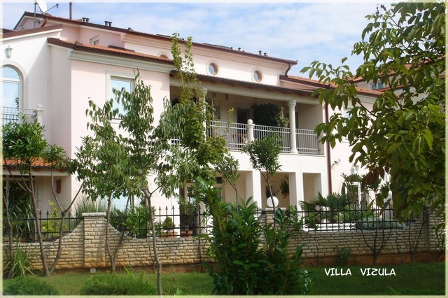 Datei:VillaVizula.jpg