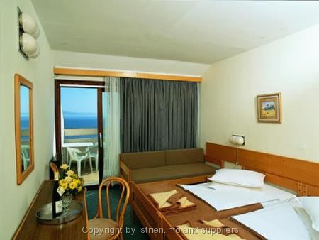 Datei:Hotel Biokovka4.jpg