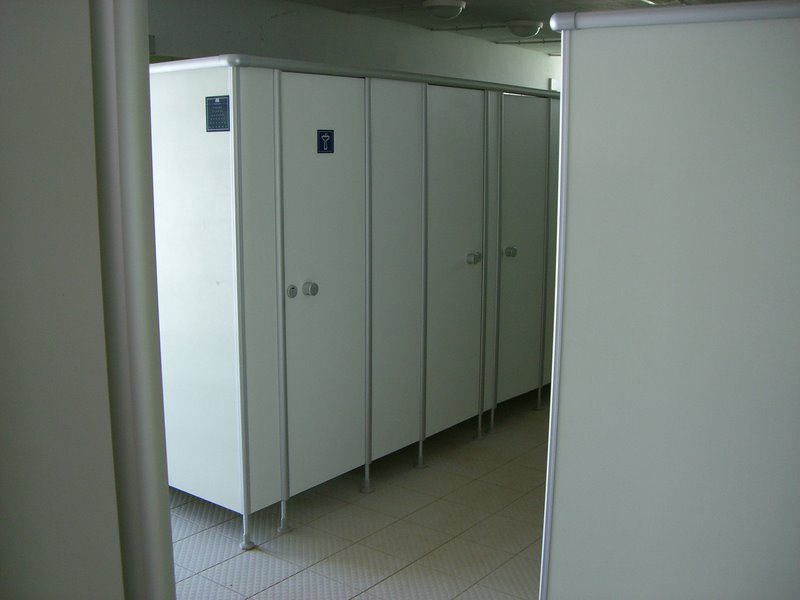 Datei:AC Stella Maris Sanitaer 5.jpg