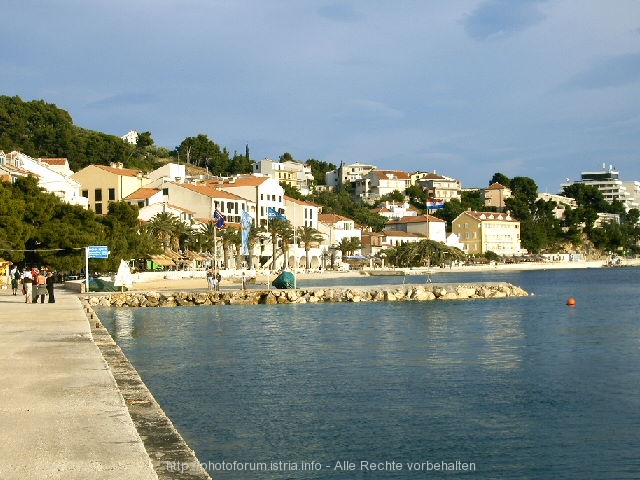 Datei:Podgora riva.jpg