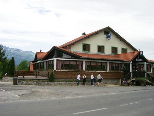 Bistro Braja Außen - Terasse.jpg