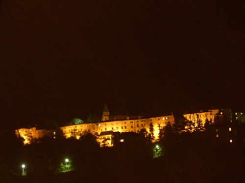 Datei:Impressionen bei Nacht.jpg