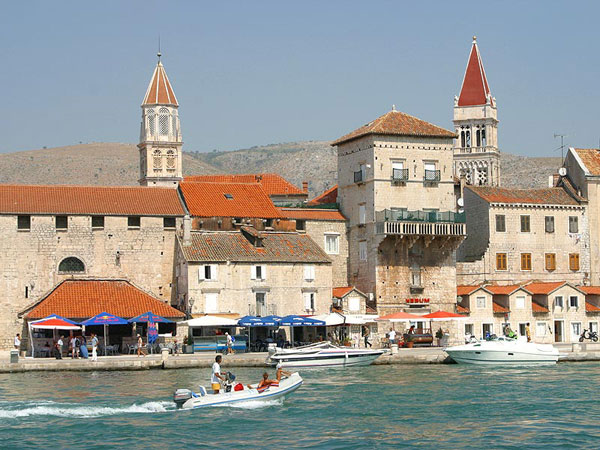 Datei:Trogir.jpg