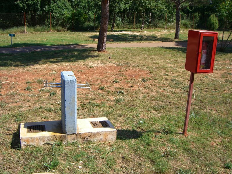 Datei:AC Stella Maris L Wasser.jpg