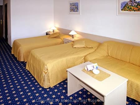 Datei:Hotel Histria1.jpg
