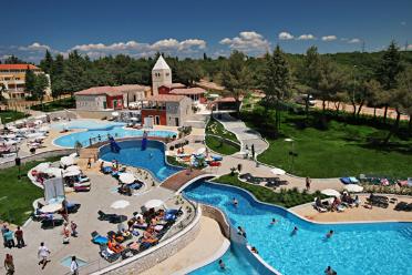 Datei:Garden istra.jpg