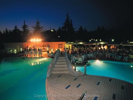 Datei:Hotel Valamar Diamant.jpg