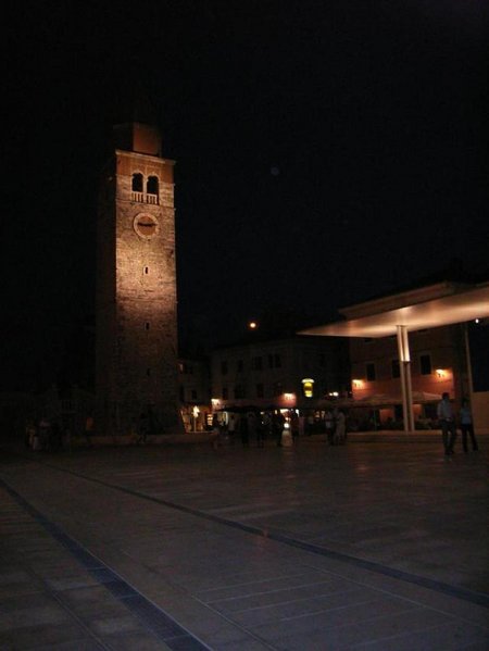 Datei:Umag am Abend-1.jpg