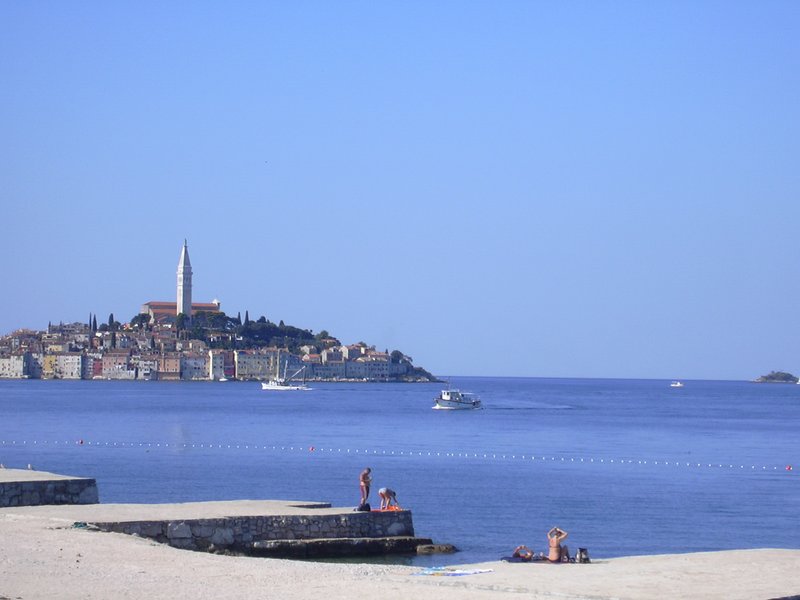 Datei:Blick auf Rovinj.JPG