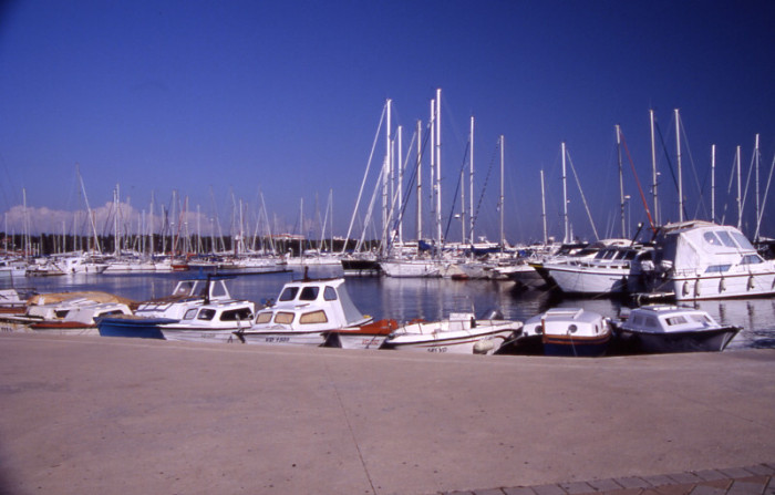 Datei:VODICE-Marina.jpg